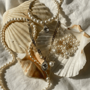 ✨ Eleganz und Herzlichkeit: Kristallschmuckset