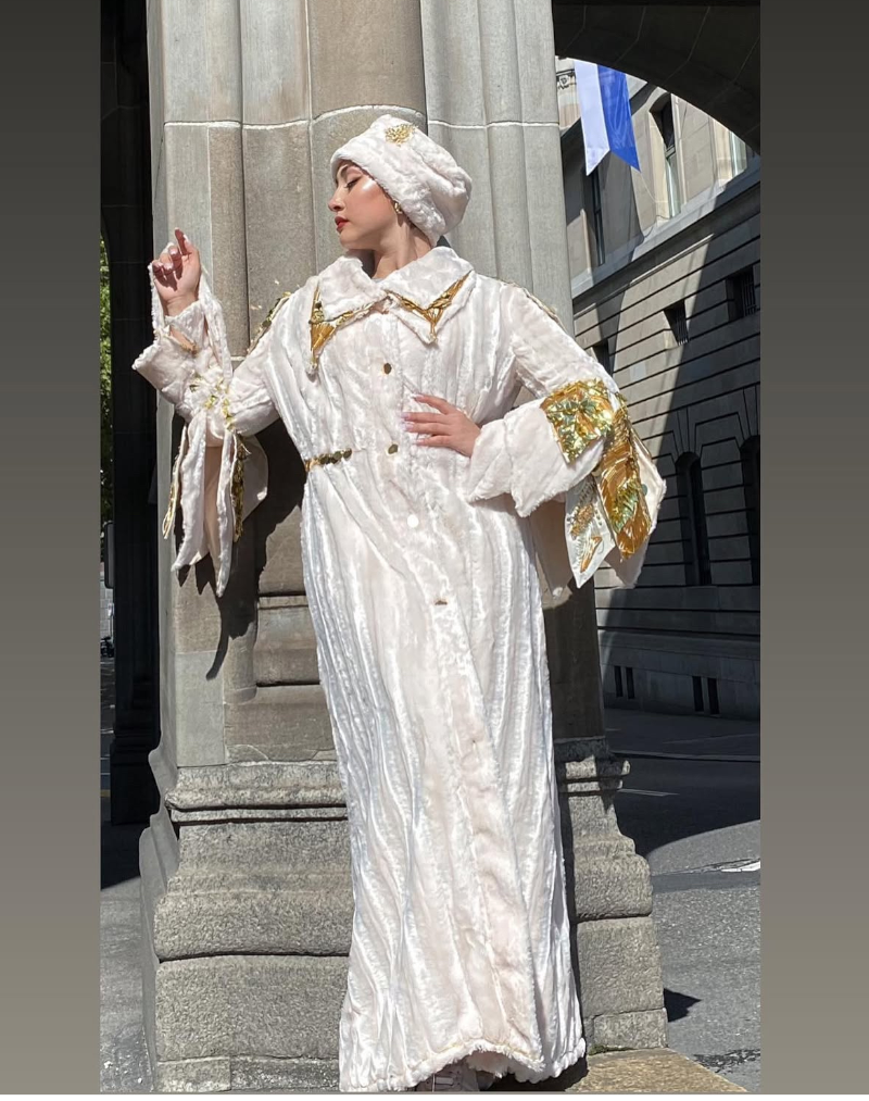 Mantel Stil und moderne Eleganz – Bild 5